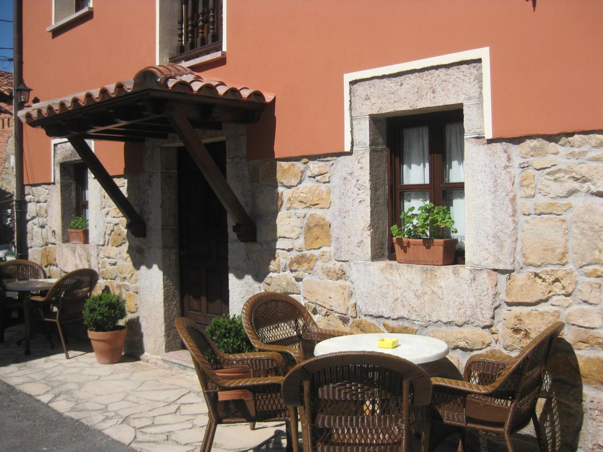 Hotel Rural Entremontes Onís Екстериор снимка