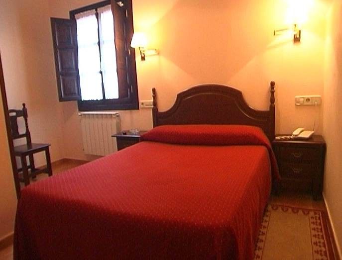 Hotel Rural Entremontes Onís Стая снимка