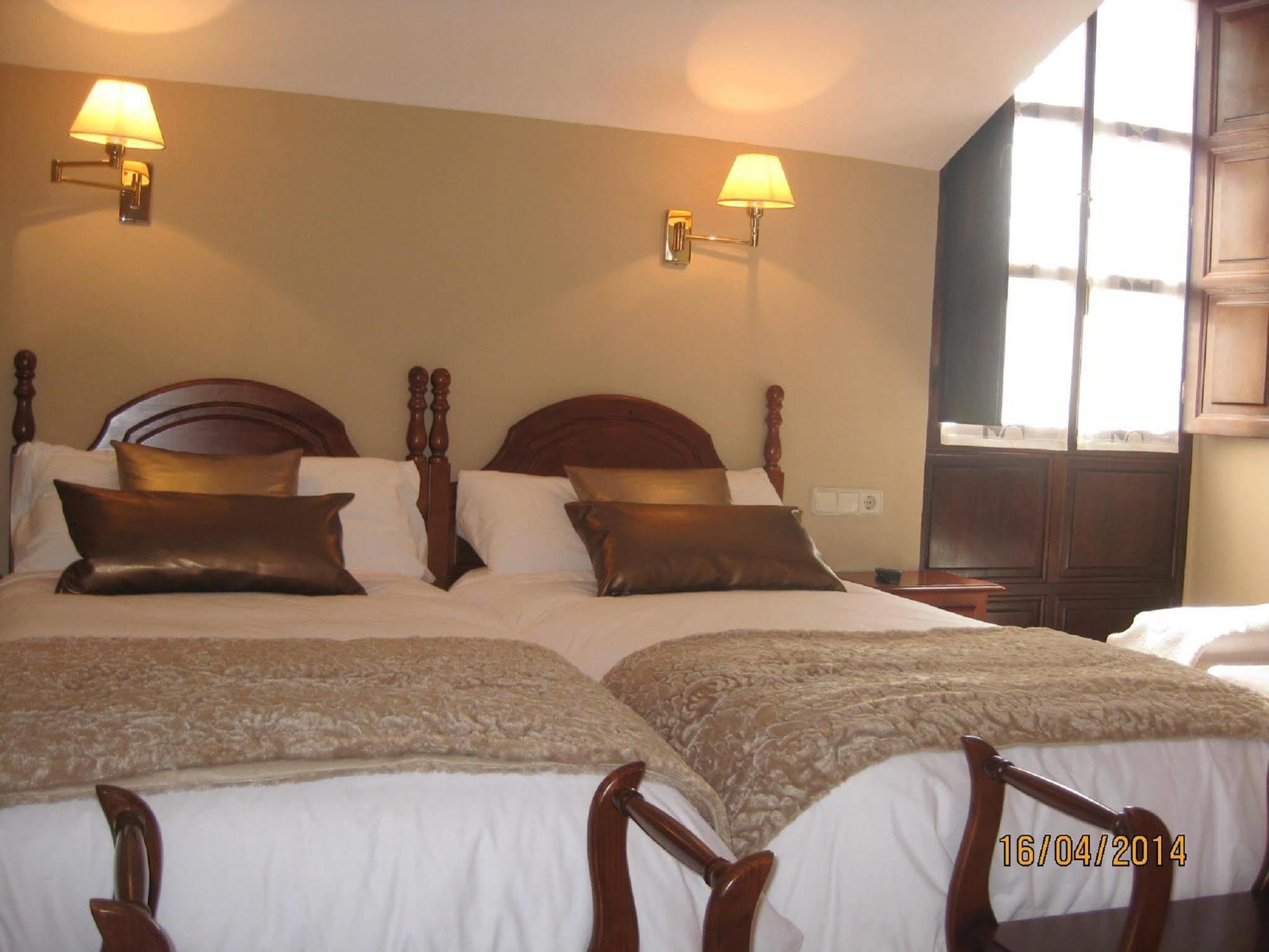 Hotel Rural Entremontes Onís Екстериор снимка